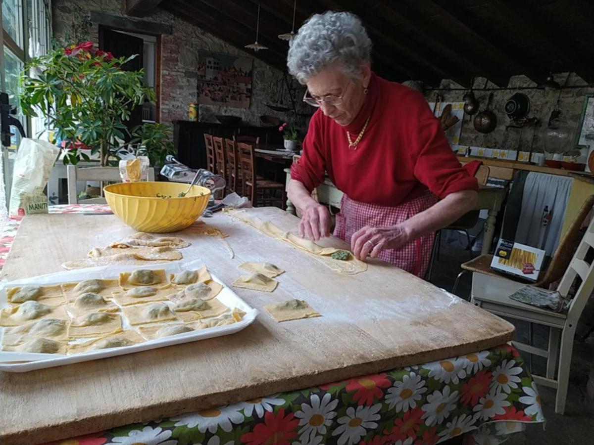 Agriturismo Paneolio Villa Collemandina Eksteriør bilde